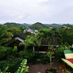 Meet your Posher, Desiree